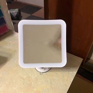 Light Up Makeup Mirror